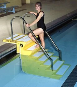 Triad Classic 7-Step Easy Ladder