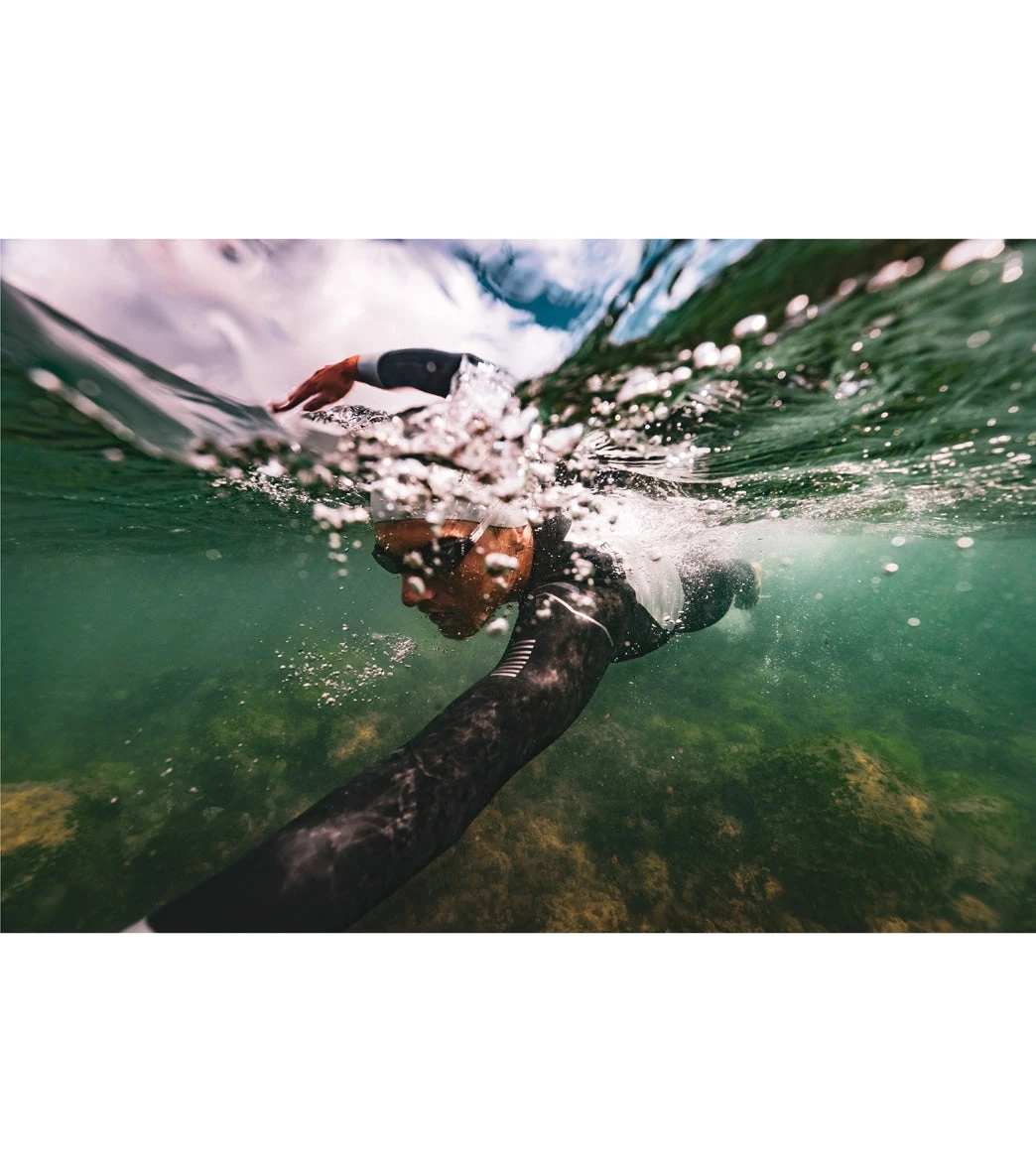 Zone3 Men's Agile Full Sleeve Triathlon Wetsuit - Image 10