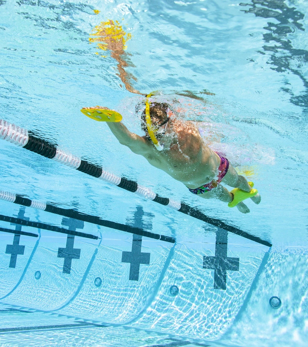 FINIS Manta Swim Paddles - Image 9