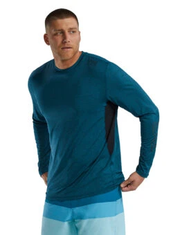 TYR Men's Solid SunDefense Long Sleeve UPF 50+ Swim Shirt